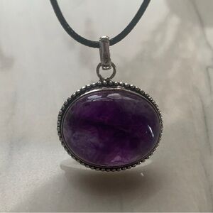 1831 Elegant Purple Oval Pendant Necklace
